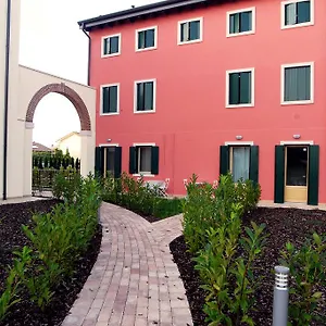 Corte Dei Cedri Bed & Breakfast Bussolengo