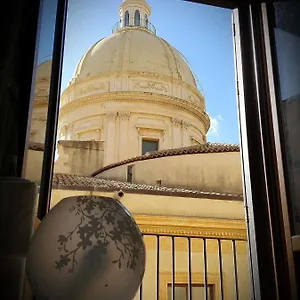 Bed & Breakfast Conte Di Cavour, Noto
