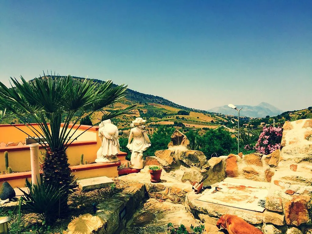 Villa Della Mimosa Alia Bed and Breakfast